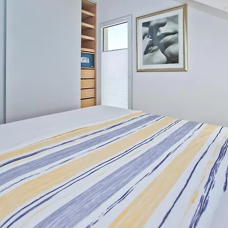 Madeleine Apartment Hvar Town