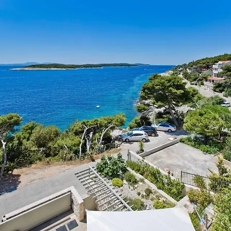 Madeleine Apartment Hvar Town