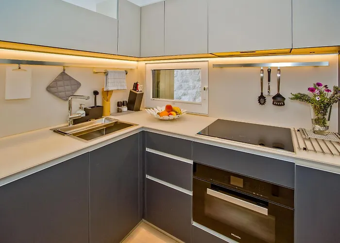 Madeleine Apartment *