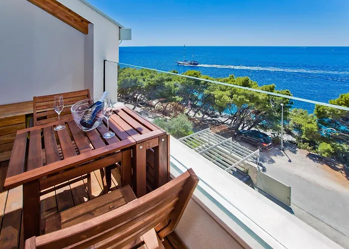 Madeleine Apartment Hvar Town