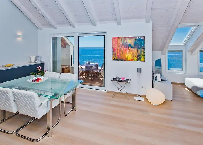 Madeleine Apartment Hvar Town