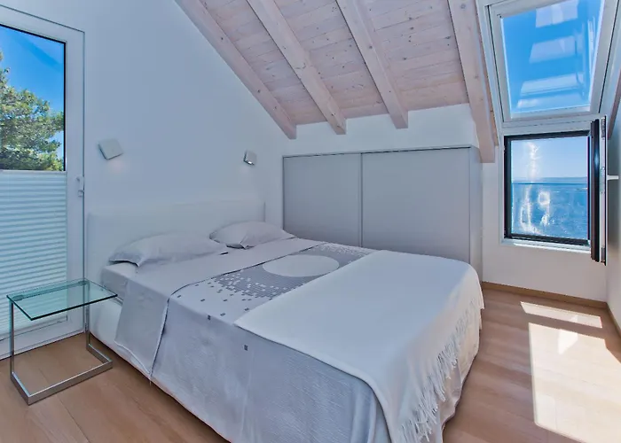 Apartment Madeleine *