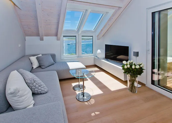 Apartment Madeleine *